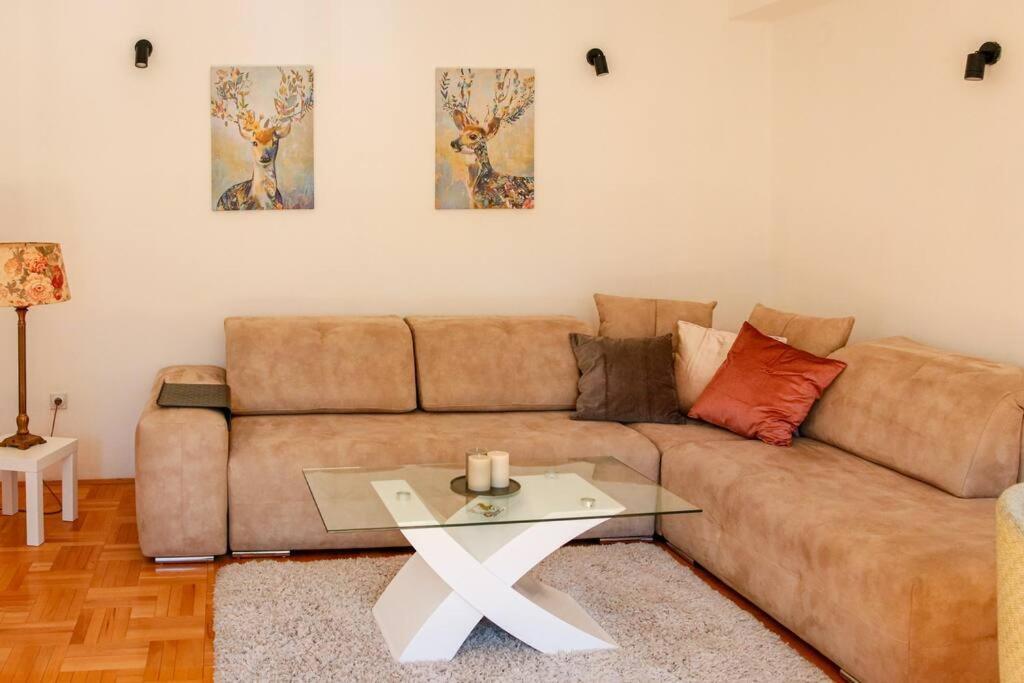 Nn Apartment Скопие Екстериор снимка